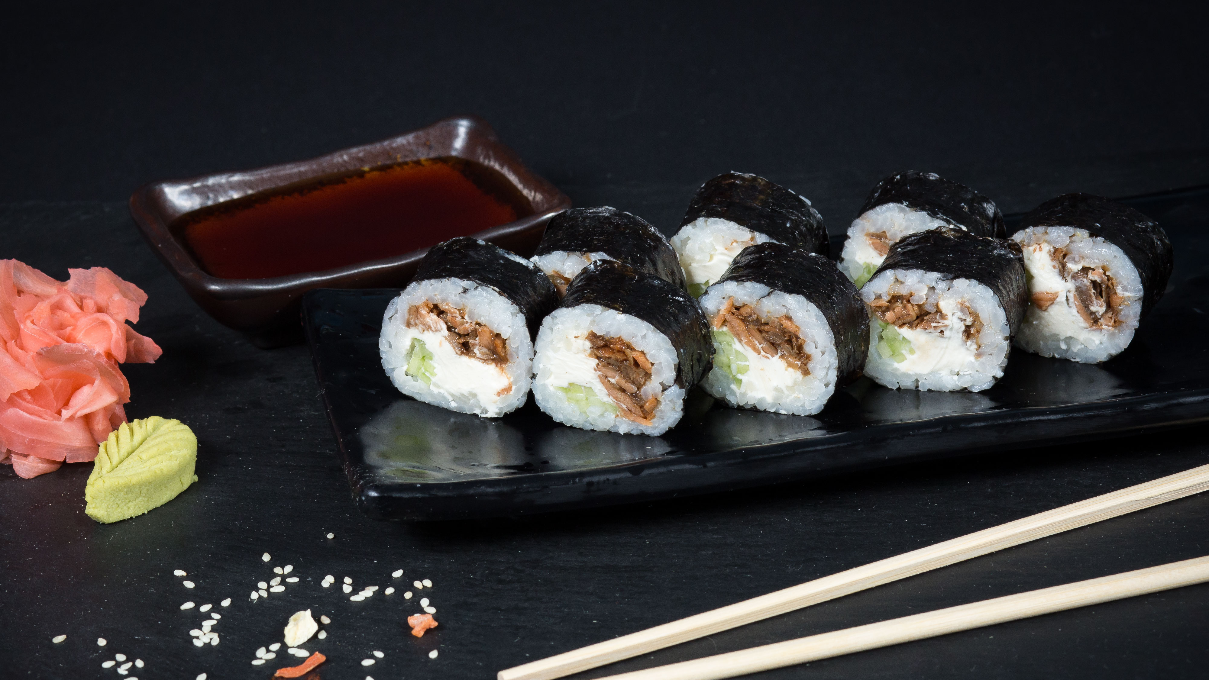 96-KIOSI MAKI  (8 gab.) 
