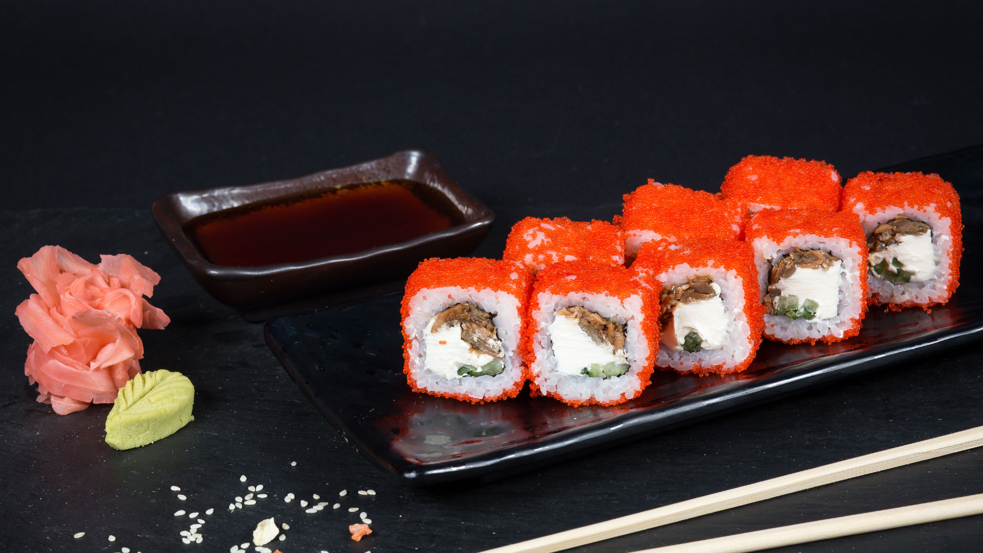 56-PHILADELPHIA TERIYAKI RED MAKI (16 gab.)