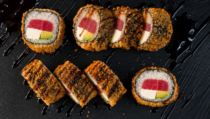 114-TUNA TEMPURA MAKI (8 gab.) 