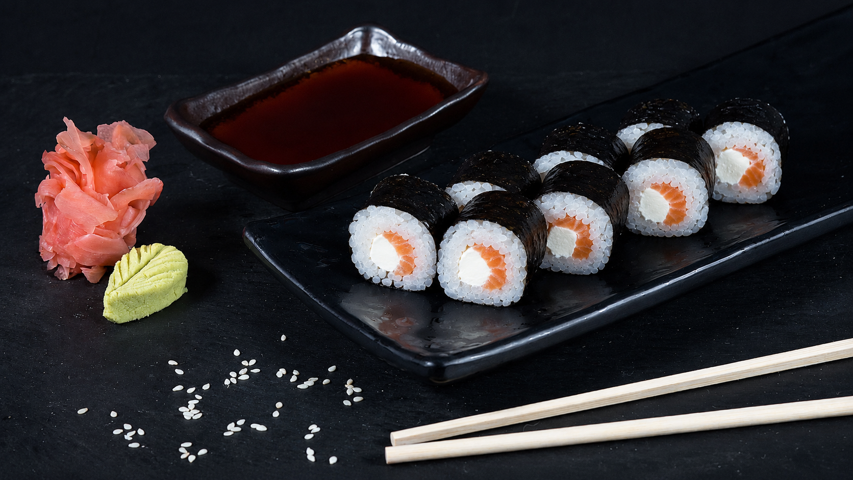 26C-SAKE CHEESE MAKI (16 gab.)