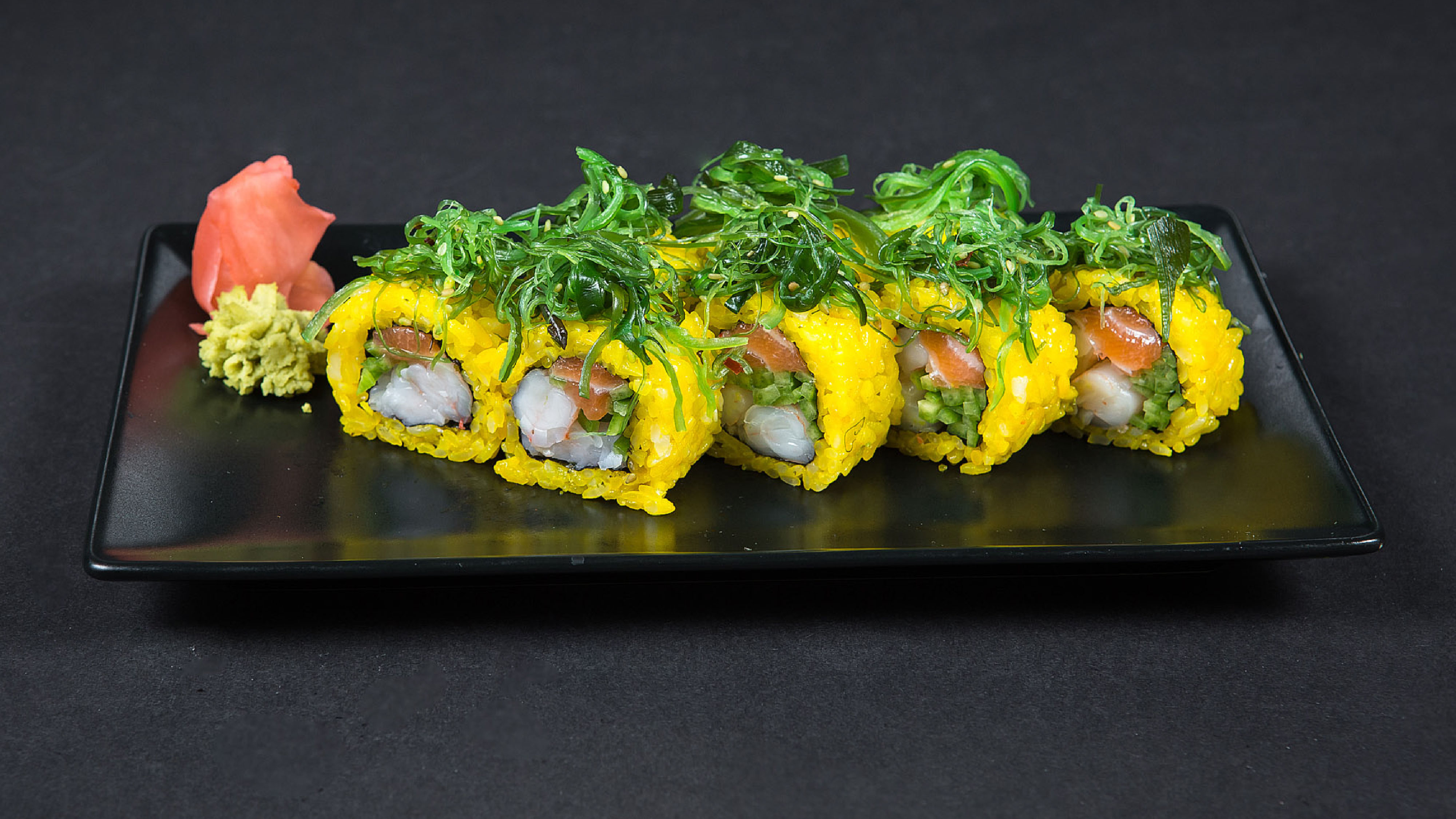 133-KIIRO MAKI (8 gab.)